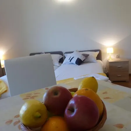 Buki Gæstehus Split