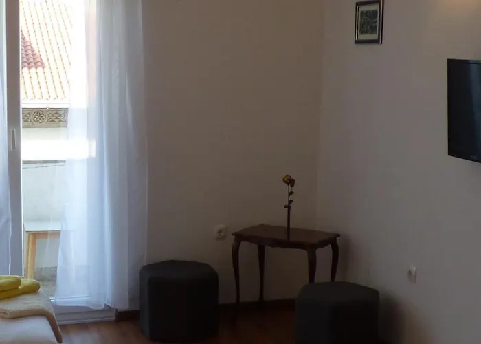 Buki سبليت