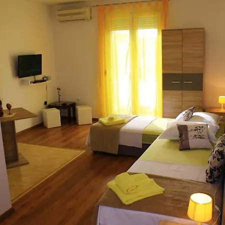 Guest house Studio Buki Split
